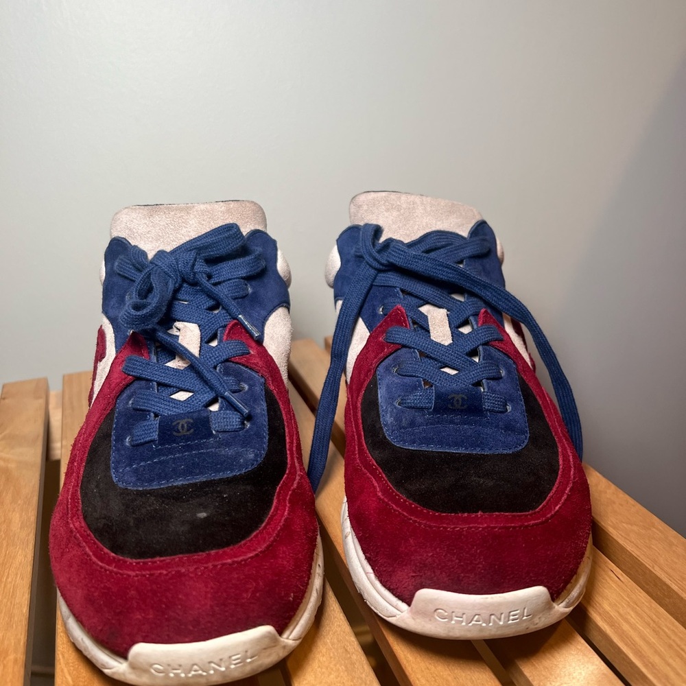 Chanel Calfskin Suede Mens Sneakers 42 Blue Red Beige - Picture 3 of 6